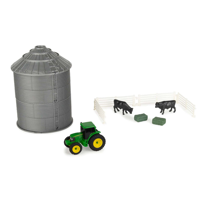 1/64 John Deere Grain Bin Set by ERTL with  Tractor, Cattle, Hay Bales & Fence Image