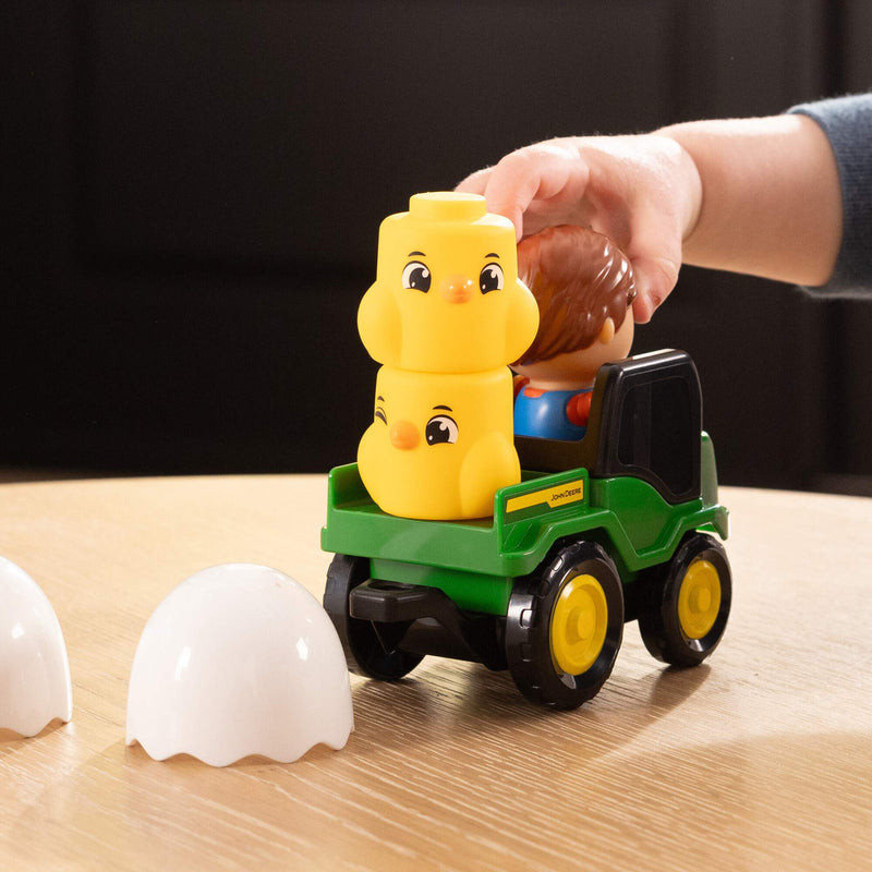 John Deere Build-A-Buddy Stackers 10-Piece Chick Set by ERTL