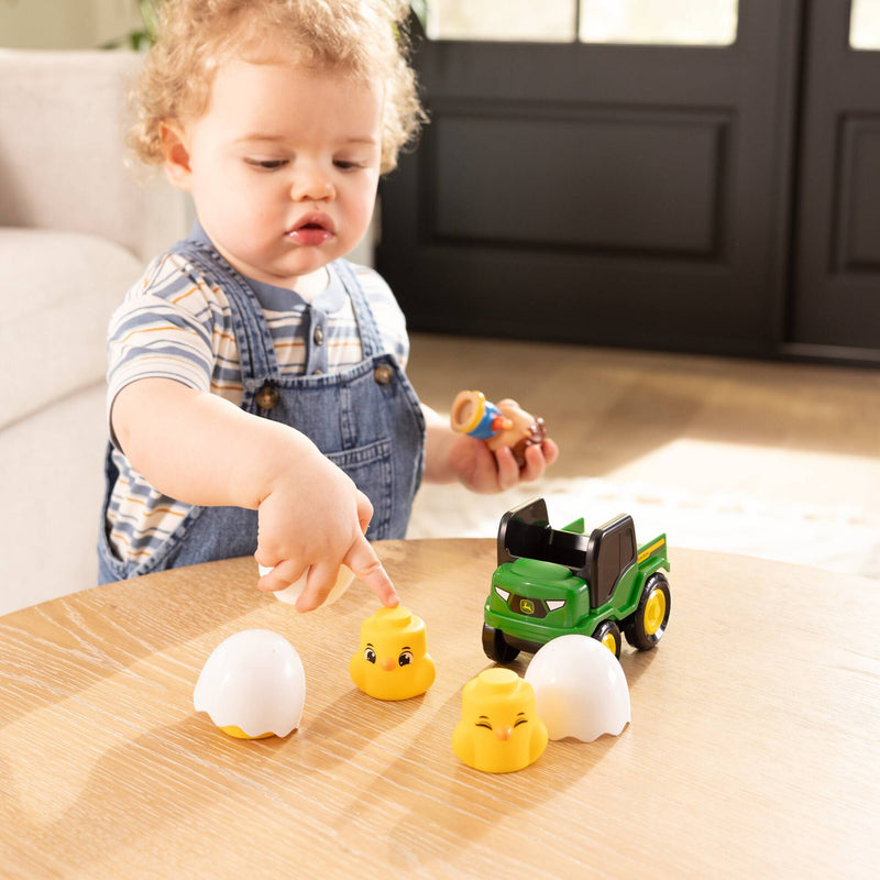 John Deere Build-A-Buddy Stackers 10-Piece Chick Set by ERTL