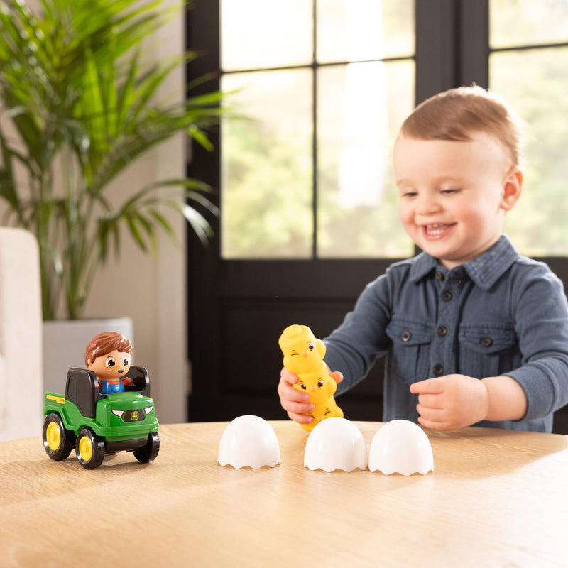 John Deere Build-A-Buddy Stackers 10-Piece Chick Set by ERTL