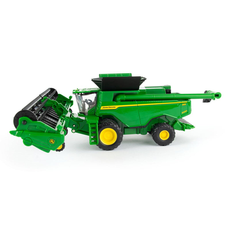 1/64 John Deere X9 1000 Combine with Corn Head & Grain Head, ERTL Replica Play