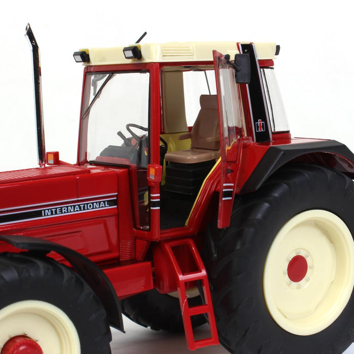 1/32 High Detail International Harvester 1455 XL Cab with MFD