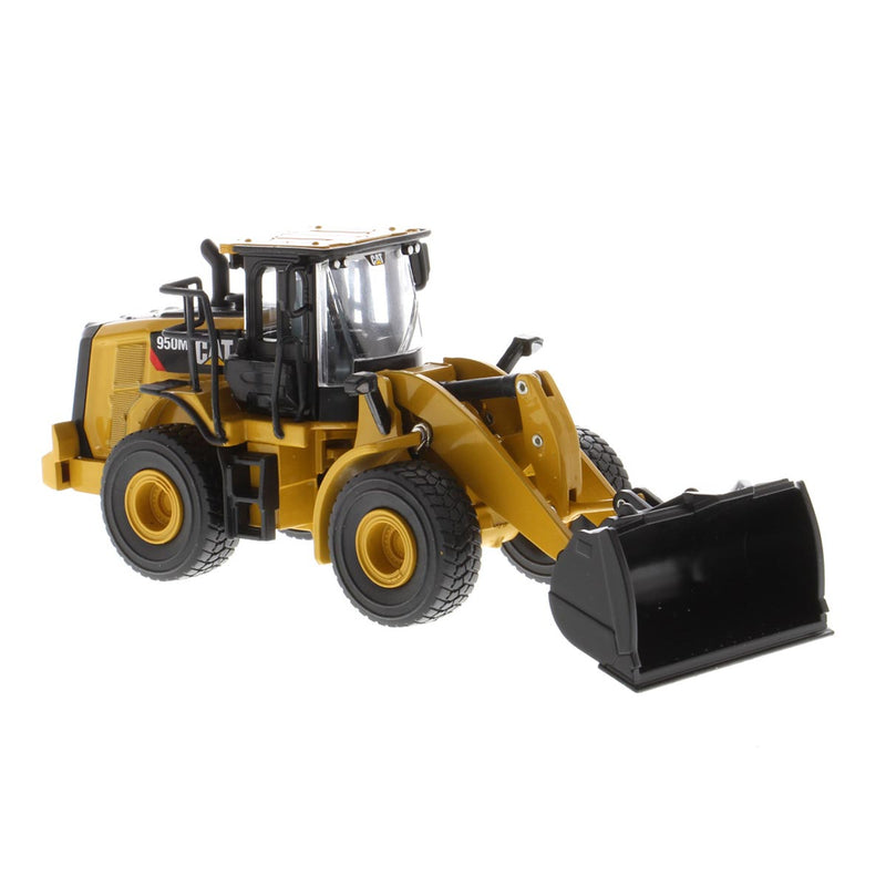 1/64 Caterpillar 950M Wheel Loader with Log Fork, Bucket & 2 Log Poles, Diecast Masters Play & Collect