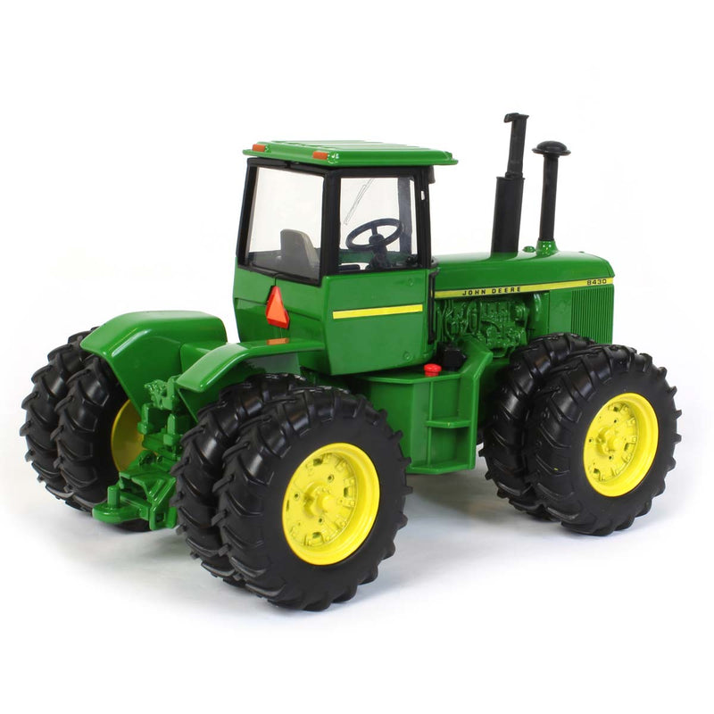 1/32 John Deere 8430 4WD with Duals