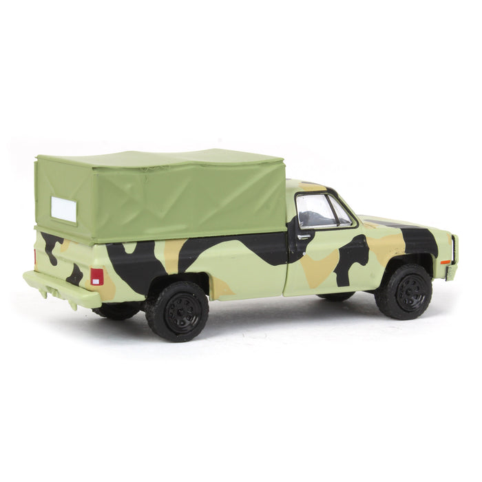 1/64 1984 Chevrolet M1008 CUCV,  Camouflage with Cargo, Greenlight Collectibles