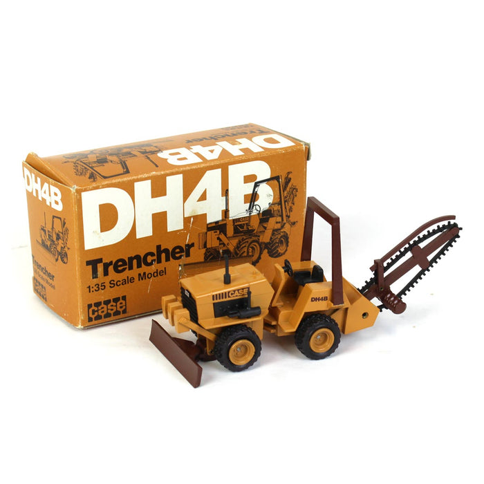 (B&D) 1/35 Case DH4B Trencher by Conrad - No Box, Damaged Item