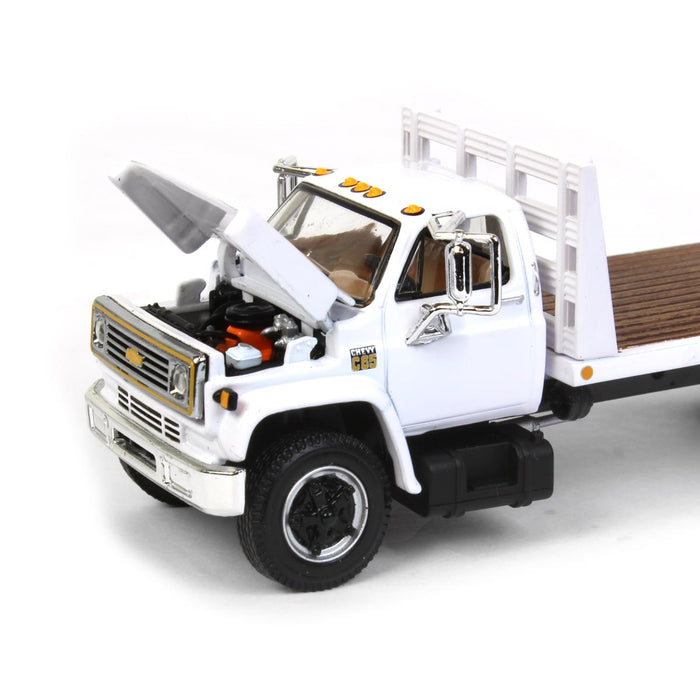1/64 White Chevy C65 Single Axle Truck with White Flatbed, DCP by First Gear