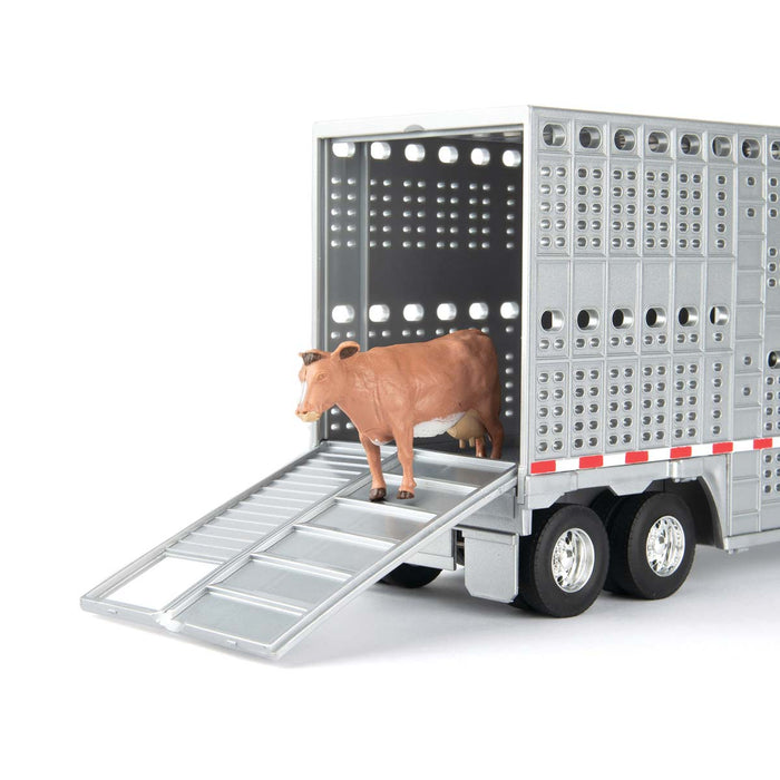 1/32 Freightliner 122SD Semi with Livestock Trailer & Cattle by ERTL