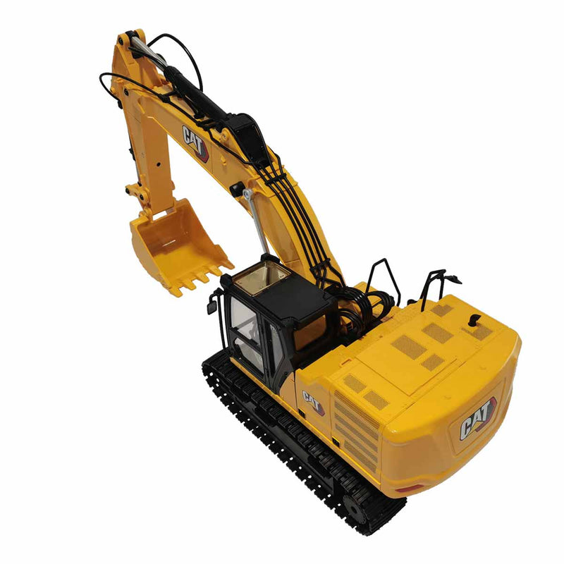 (B&D) 1/16 Radio Control Caterpillar 320 Excavator with Bucket, Grapple and Hammer - Used
