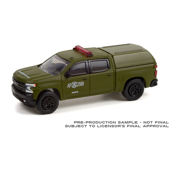 1/64 2021 Chevrolet Silverado LT Trail Boss Z71 with Camper Shell, Carabineros De Chile