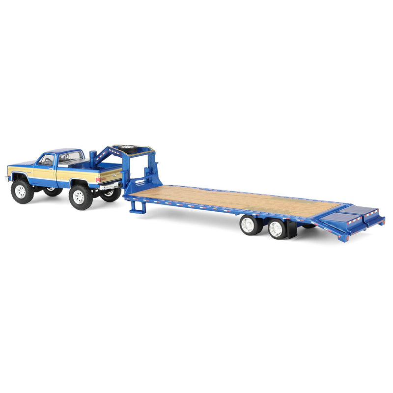 1/64 Lifted 1987 GMC K2500 Pickup Truck with Toolbox & Gooseneck Flatbed Trailer, Blue & Gold