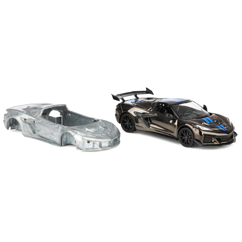 Charcoal Chrome Chase Unit ~ 1/64 2025 Chevrolet Corvette C8 ZR1 Raw Casting Dual Pack, 2025 GreenLight Waltersons Product Expo Dinner Exclusive
