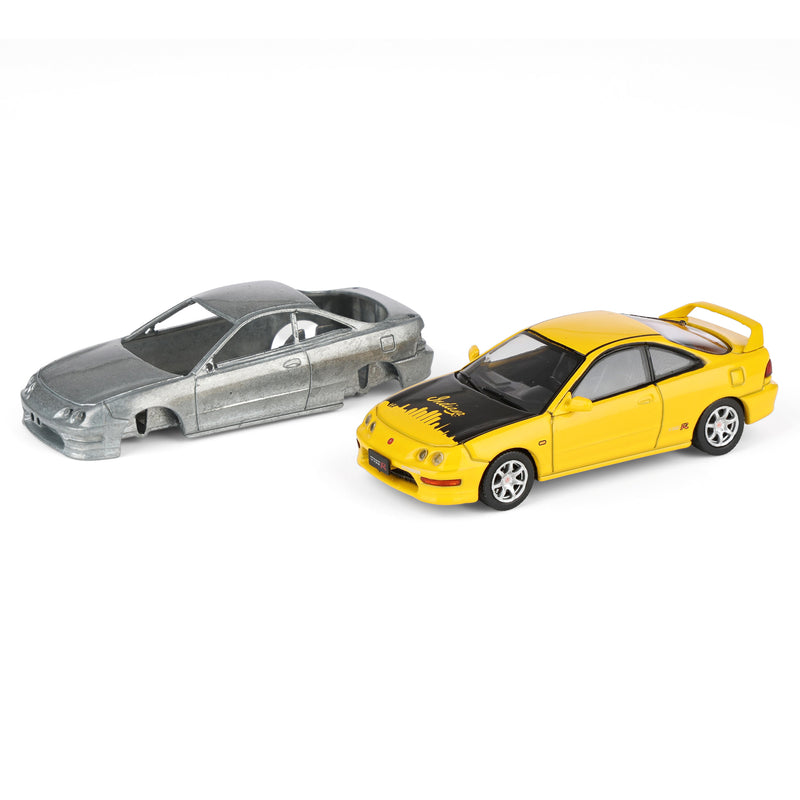 1/64 2000 Honda Integra Type R Export Version Raw Casting Dual Pack, Phoenix Yellow, 2025 GreenLight Waltersons Product Expo Dinner Exclusive