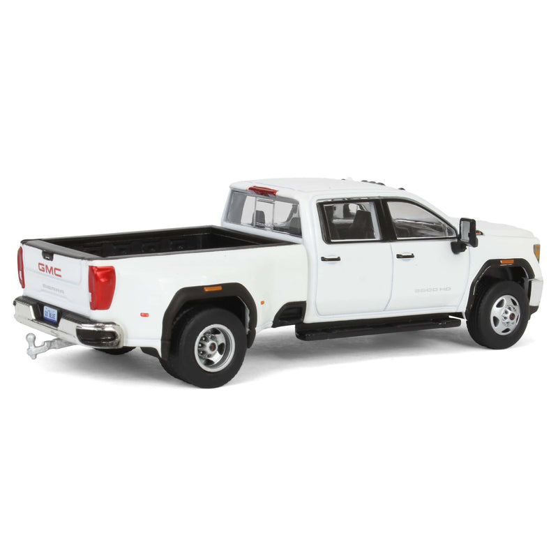 1/64 2022 GMC Sierra 3500 Denali Dually Pickup Truck (2nd Edition) by GreenLight Collectibles