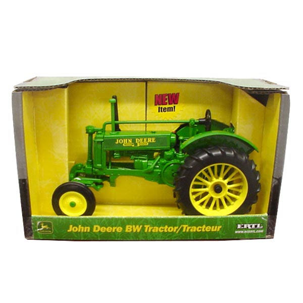 1/16 John Deere BW Wide Front Tractor with Spoked Rear Wheels