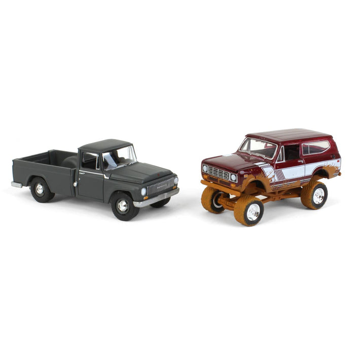 "Off Road" ~ 1/64 Exclusive Limited Edition International 2 Pack: 1965 Model 1200 & Muddy 1979 Scout