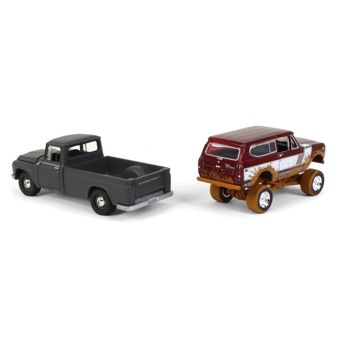 "Off Road" ~ 1/64 Exclusive Limited Edition International 2 Pack: 1965 Model 1200 & Muddy 1979 Scout