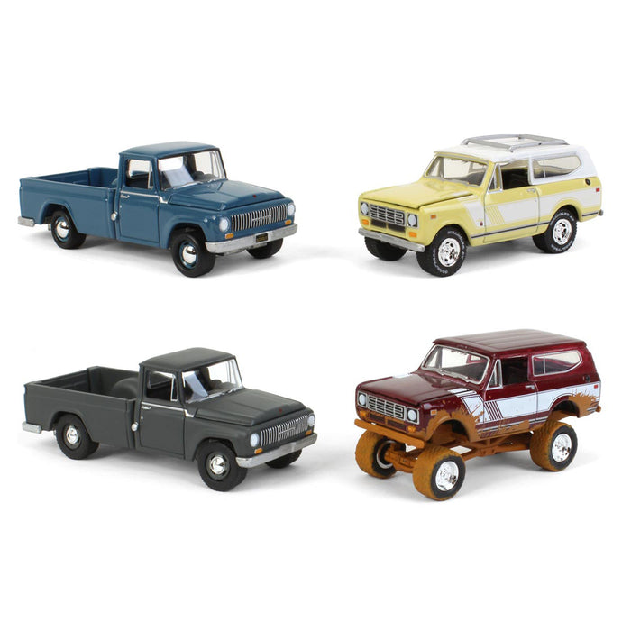 Regular Set ~ 1/64 Exclusive International Harvester 2 Packs w/ 1965 Model 1200s, 1979 Scout & Muddy 1979 Scout