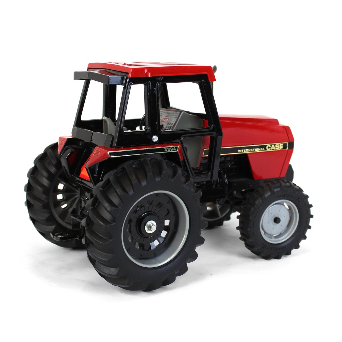1/16 Case IH 3294 Tractor by ERTL, Collector Edition in Plain Box
