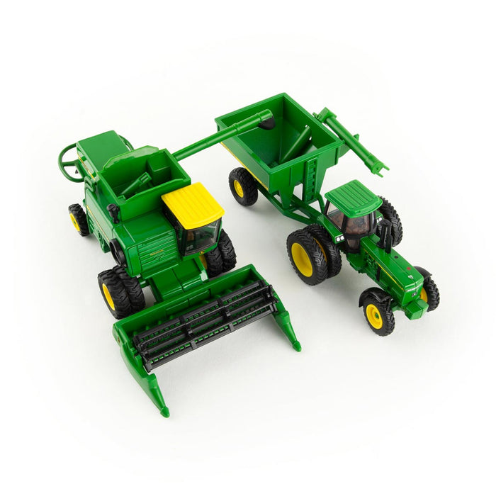 1/64 John Deere Vintage 7720 Combine Harvesting Set by ERTL