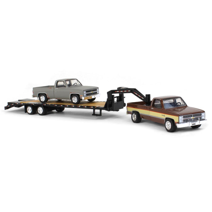 1/64 Brown & Tan 1986 Chevy K-30 Longbed w/ Gooseneck & Project Truck, Greenlight Exclusive