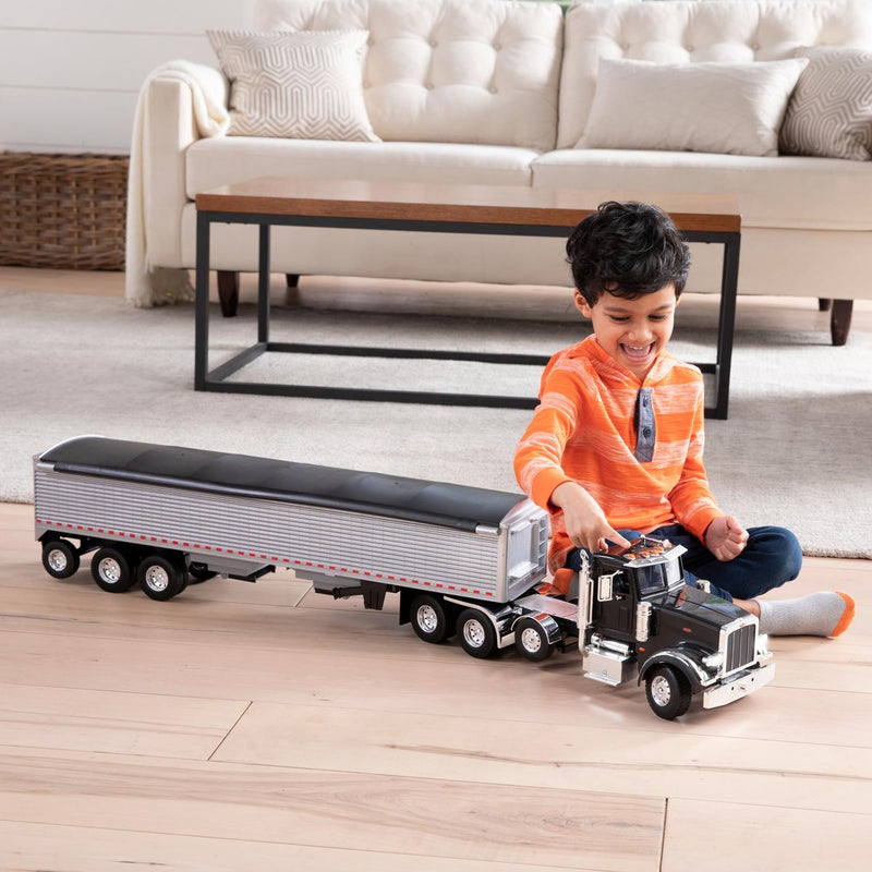 (B&D) 1/16 Big Roads Black Peterbilt Model 367 with Grain Trailer and Lights & Sounds - Damaged Item