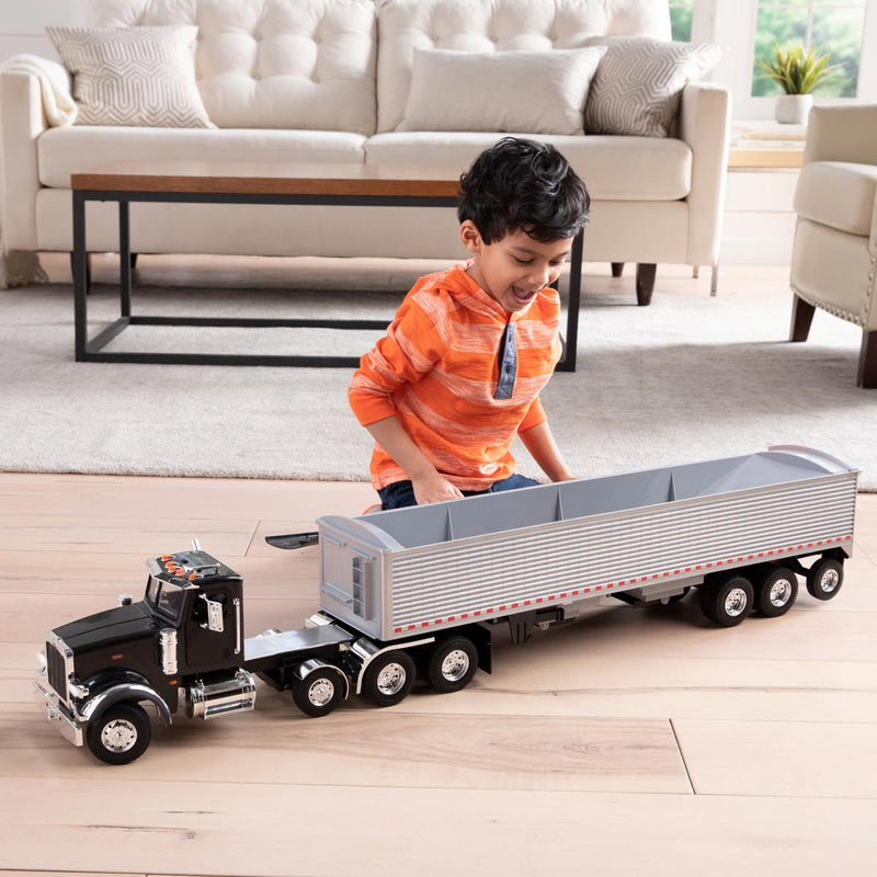 (B&D) 1/16 Big Roads Black Peterbilt Model 367 with Grain Trailer and Lights & Sounds - Damaged Item
