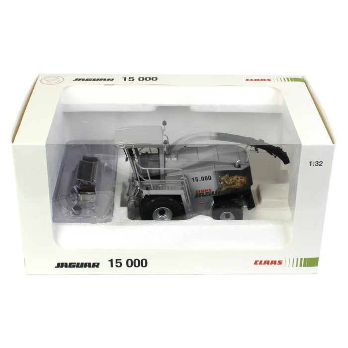 1/32 Limited Edition Claas Jaguar 15.000 with PU 300 Pick-up Head