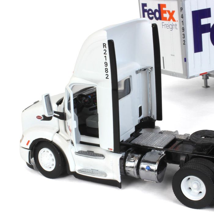 (B&D) 1/50 FedEx Peterbilt 579 Single Axle Day Cab w/ 2 Wabash 28’ Pup Trailers - Damaged Item