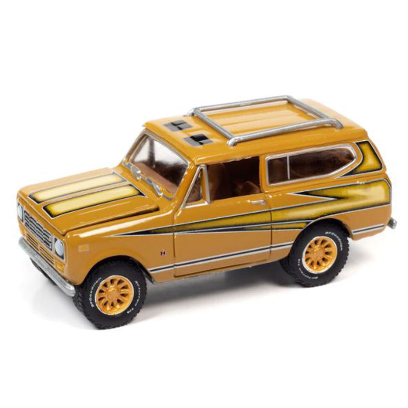 1/64 1979 International Scout by Johnny Lightning, Rallye Gold, Midas Edition