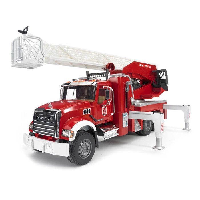 (B&D) 1/16th Mack Granite Fire Engine w/ Extendable Ladder - Damaged Item