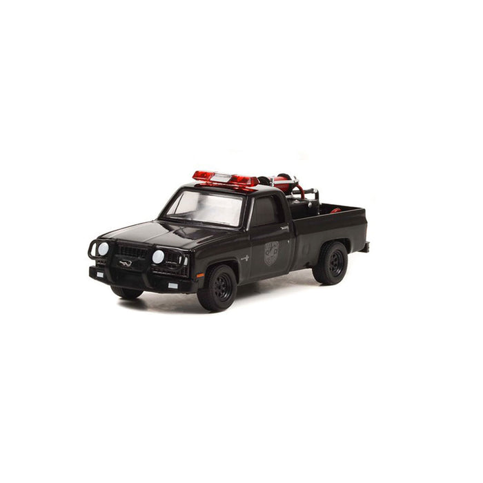 1/64 1982 Chevrolet K20 Scottsdale, Fire Department with Equipment, Black Bandit Series 26