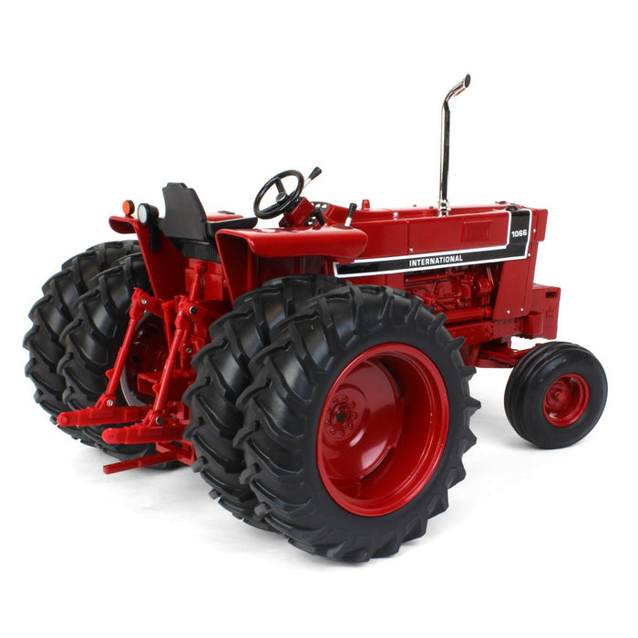 (B&D) 1/16 International Harvester 1066 Black Stripe with Rear Duals, ERTL Prestige Collection - Damaged Box