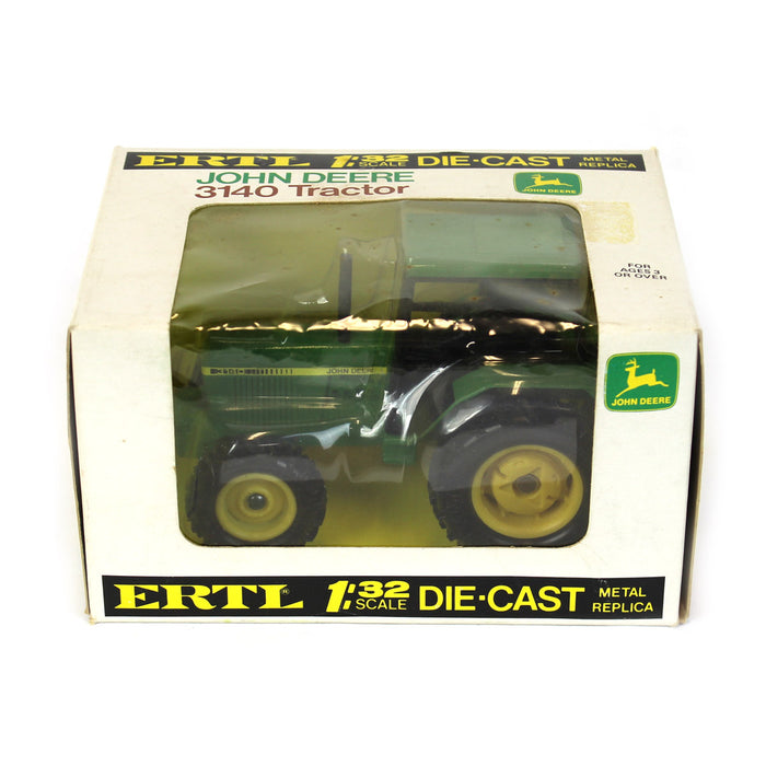 (B&D) 1/32 John Deere 3140 Tractor with Cab & MFD - Damaged Box