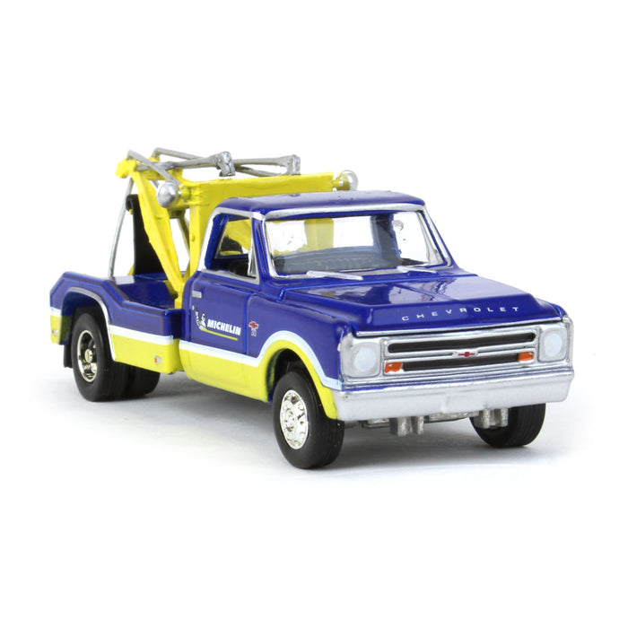 1/64 1967 Chevrolet C-30 Wrecker, Michelin Service Center, Dually Drivers 11