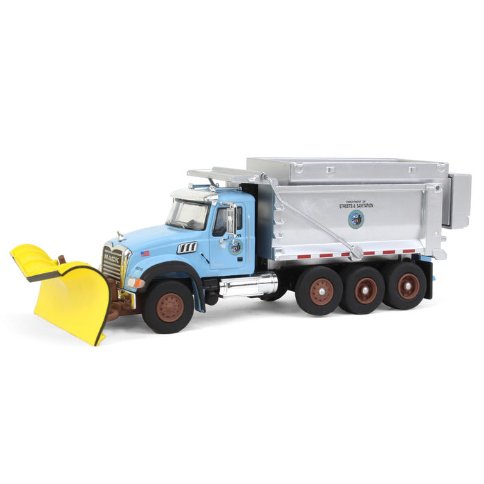 1/64 2019 Mack Granite Dump Truck with Snow Plow & Salt Spreader, SD Trucks Series 17