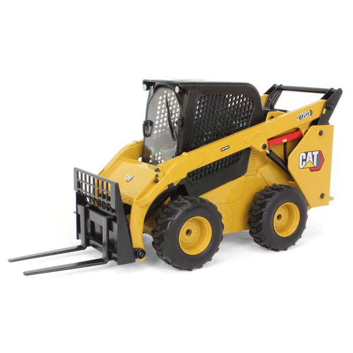 1/16 Radio Control CAT 272D3 Skid Steer Loader w/ Bucket, Auger, Forks & Broom