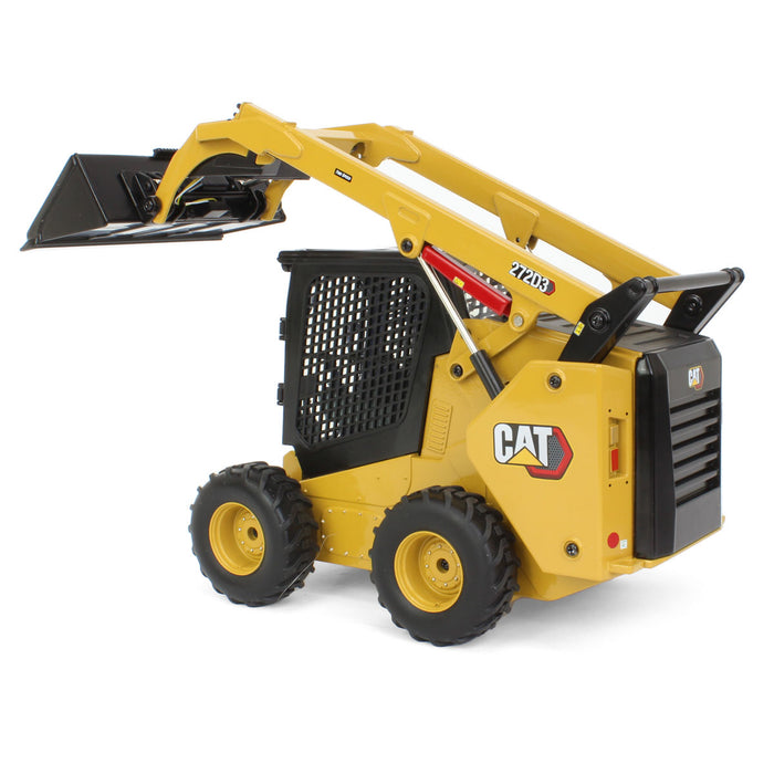 (B&D) 1/16 Radio Control CAT 272D3 Skid Steer Loader w/ Bucket, Auger, Forks & Broom - Damaged Item