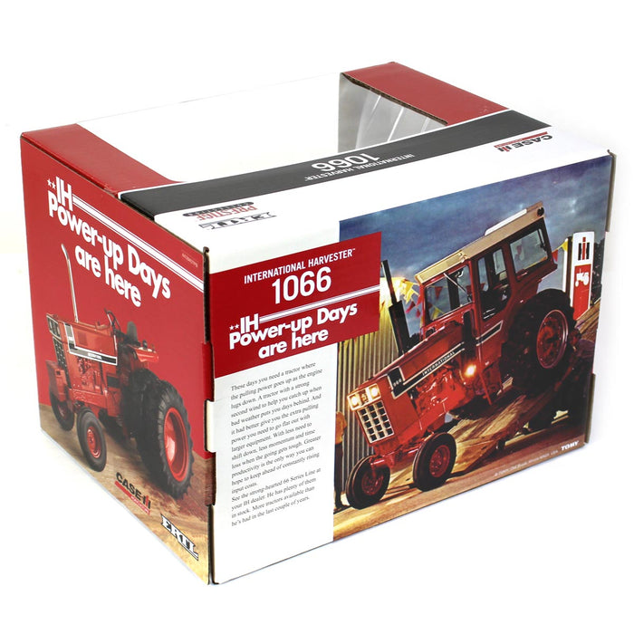 (B&D) 1/16 International Harvester 1066 Black Stripe with Rear Duals, ERTL Prestige Collection - Damaged Box