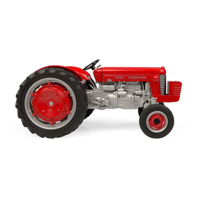 1/32 Massey Ferguson 65 Tractor (US Version) by Universal Hobbies