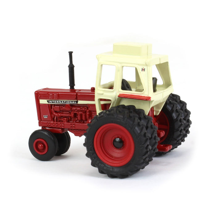 1/64 Farmall 856 Narrow Front with Rear Duals & Cab