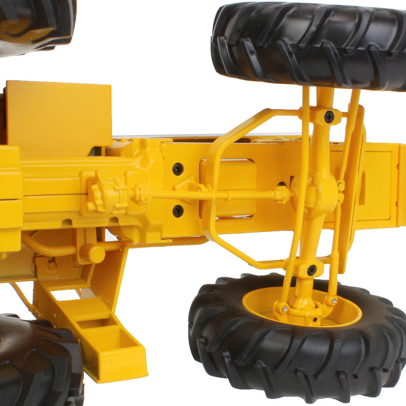 1/16 High Detail Minneapolis Moline G1000 Vista FWA Wide Front with Rear Duals