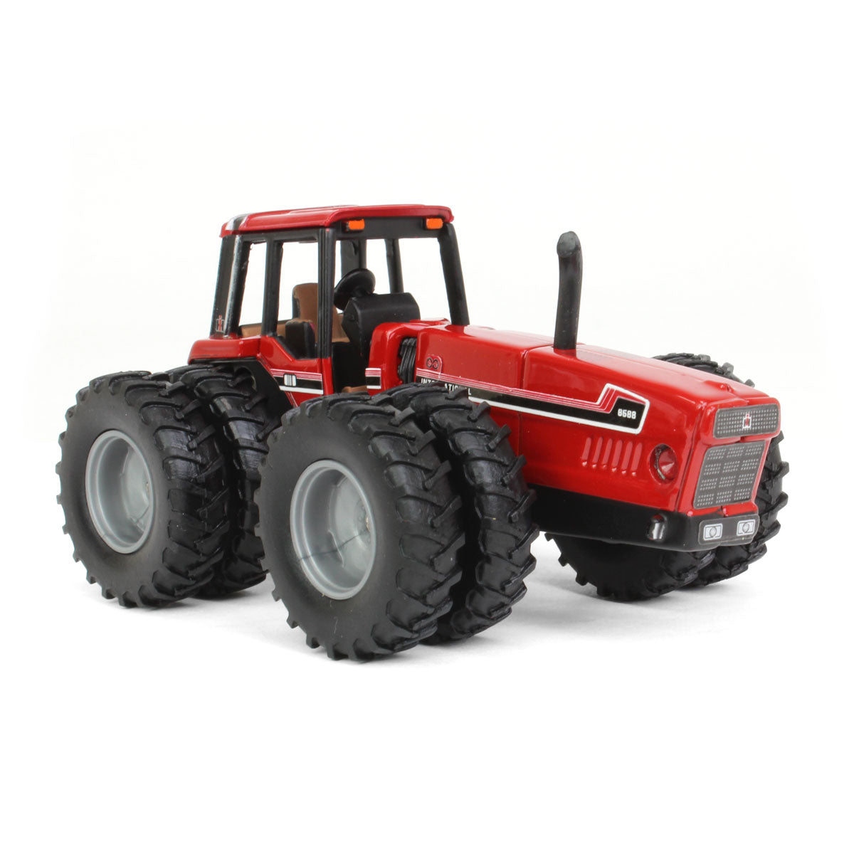 1/64 International Harvester 6588 2+2 Tractor with Front & Rear