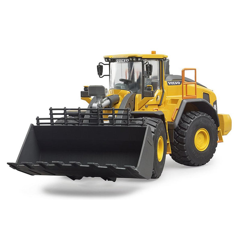 (B&D) 1/16 Volvo L26H Wheel Loader by Bruder - Damaged Item