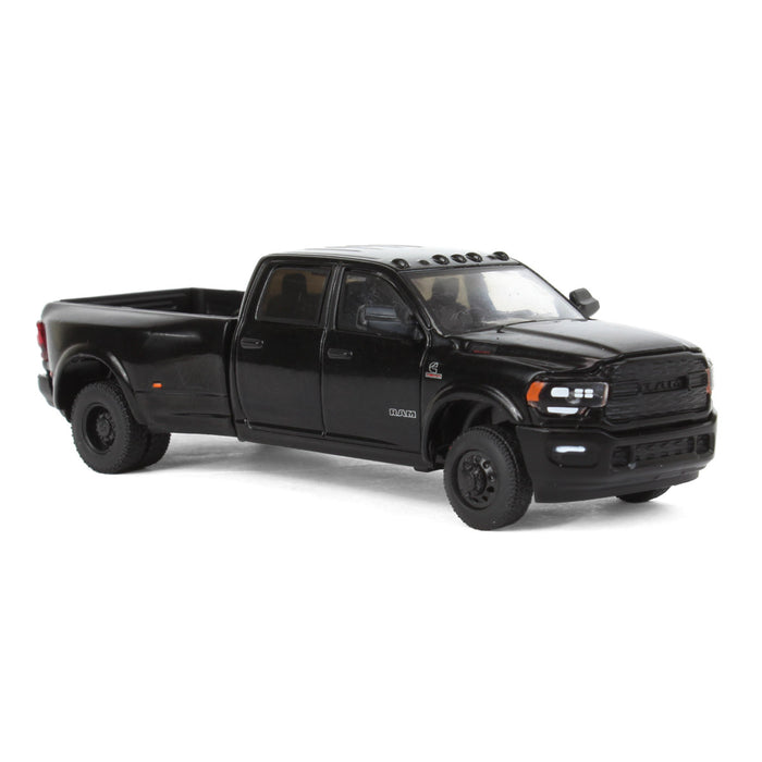 1/64 2021 RAM 3500 Dually Limited Night Edition, Greenlight Exclusive Production