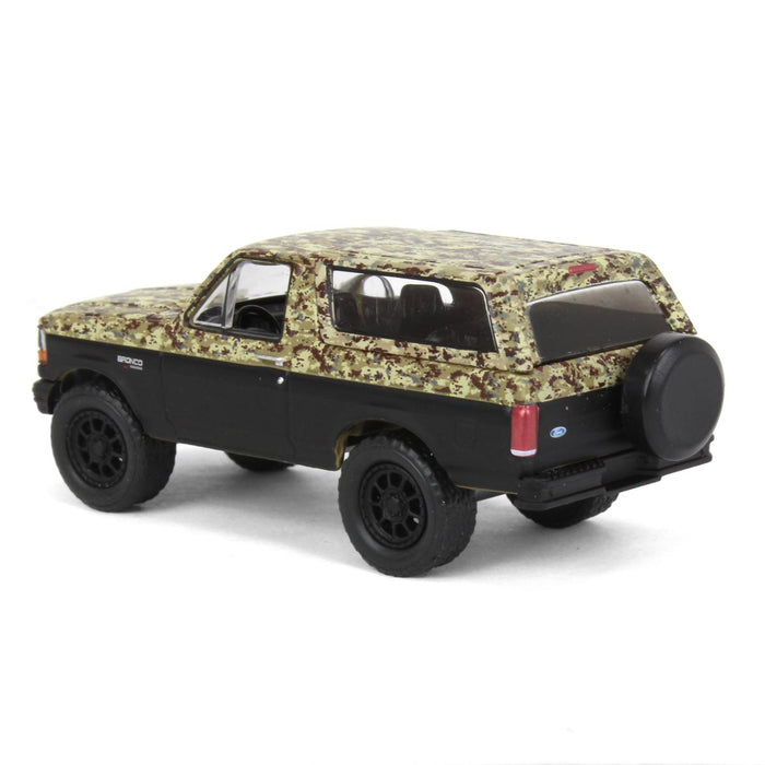 1/64 1996 Ford Bronco Lifted, Camo & Black, All-Terrain Series 14