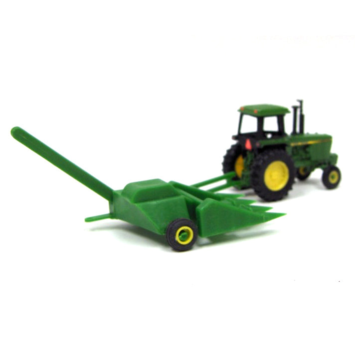 1/64 Green Plastic 3 Row Picker Farm Toy Replica by Standi Toys