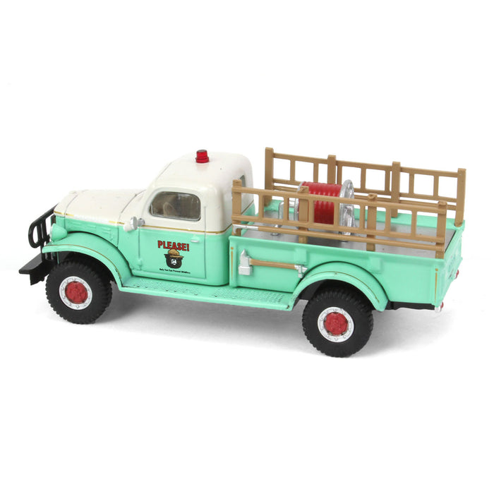 1/64 1947 Dodge Power Wagon Fire Truck, Greenlight Exclusive Production