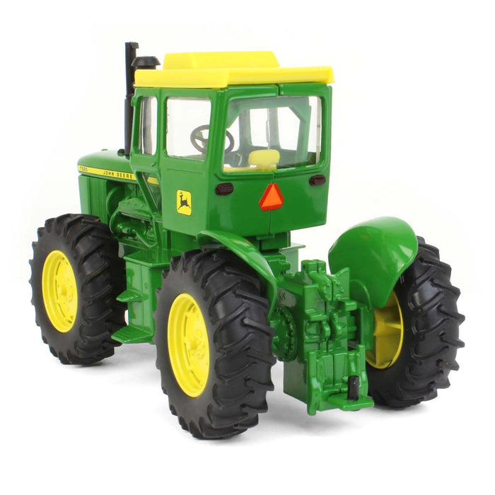 1/32 John Deere 7520 4WD Tractor w/ Long Hood Stripe & Rear Fenders