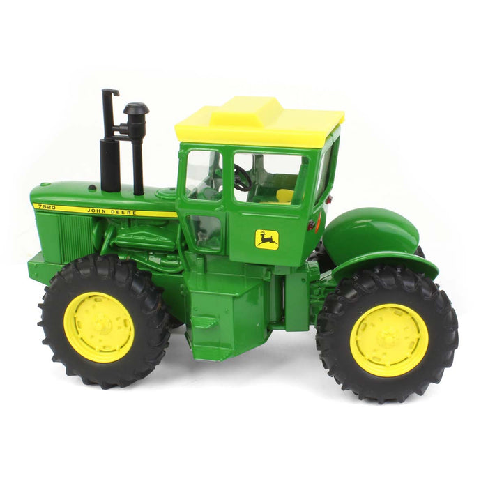 1/32 John Deere 7520 4WD Tractor w/ Long Hood Stripe & Rear Fenders